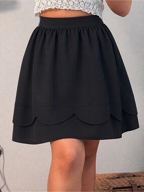 kate spade Black Circle Skirt with Scalloped Hem Size 4